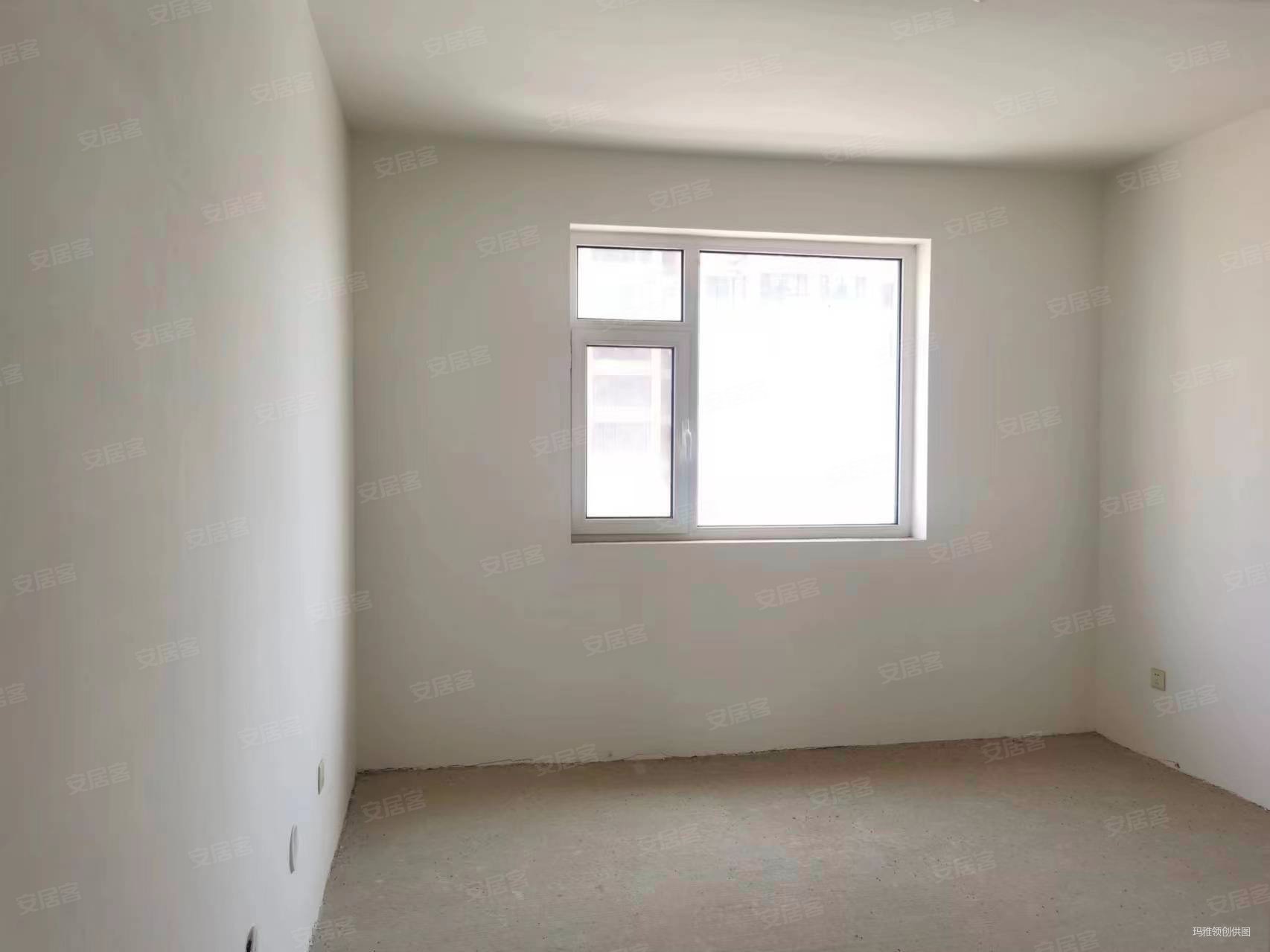 天水路万达商圈文庭雅苑电梯房三室两厅南北次新房子环境好随时入