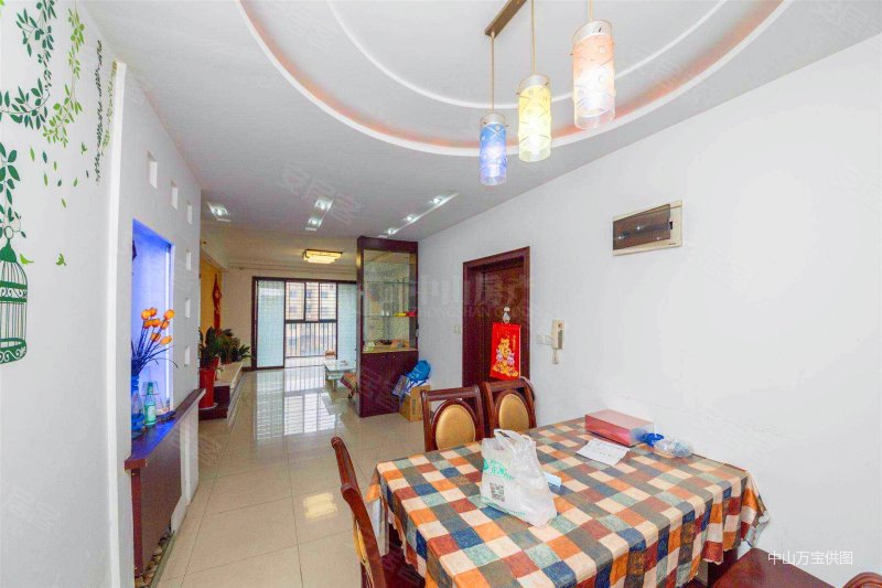 无锡房产网>无锡二手房>梁溪二手房>山北二手房>仁和英伦皇家花园(北