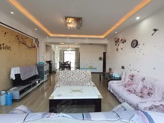 曲靖沾益益源商城水云华城南苑 小坡收费站附近 能源学校 近菜市场 带家电家具出租房源真实图片