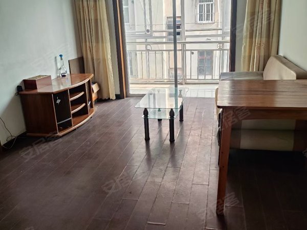 花屋新村三楼两室一厅设施齐全火车站广凯花园旁有钥匙,宣州租房-宣城