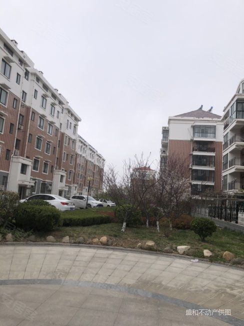 威海南海新区 蔚蓝水岸3室 精装修 周边生活便利