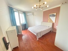北京丰台角门10号线角门东 月付精装主卧阳台 出小区就是地铁交通方便出租房源真实图片