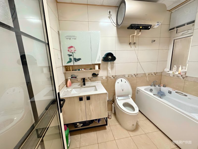 石家庄房产网>石家庄二手房>辛集二手房>万达广场二手房>百合御景城西