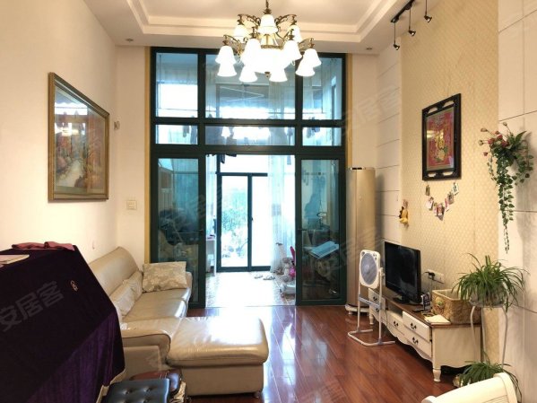 恒大一楼带花园两房 4.5米层高可做复式 养老居住舒适