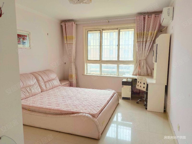 旭润128平,电梯洋房,带车库储藏室,精装修,低税.