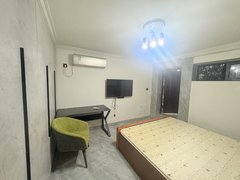 眉山东坡老中心站市医院旁套一可短租月付。随时看房。家具家电齐全出租房源真实图片