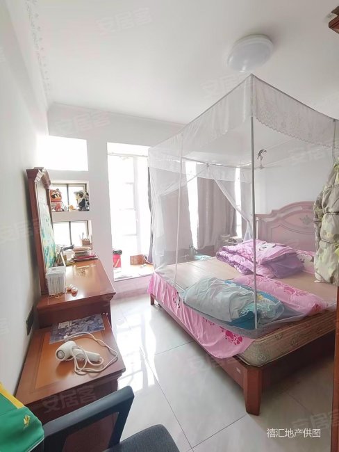 交通便捷商圈成熟正规商品房得房好电梯房中间楼层