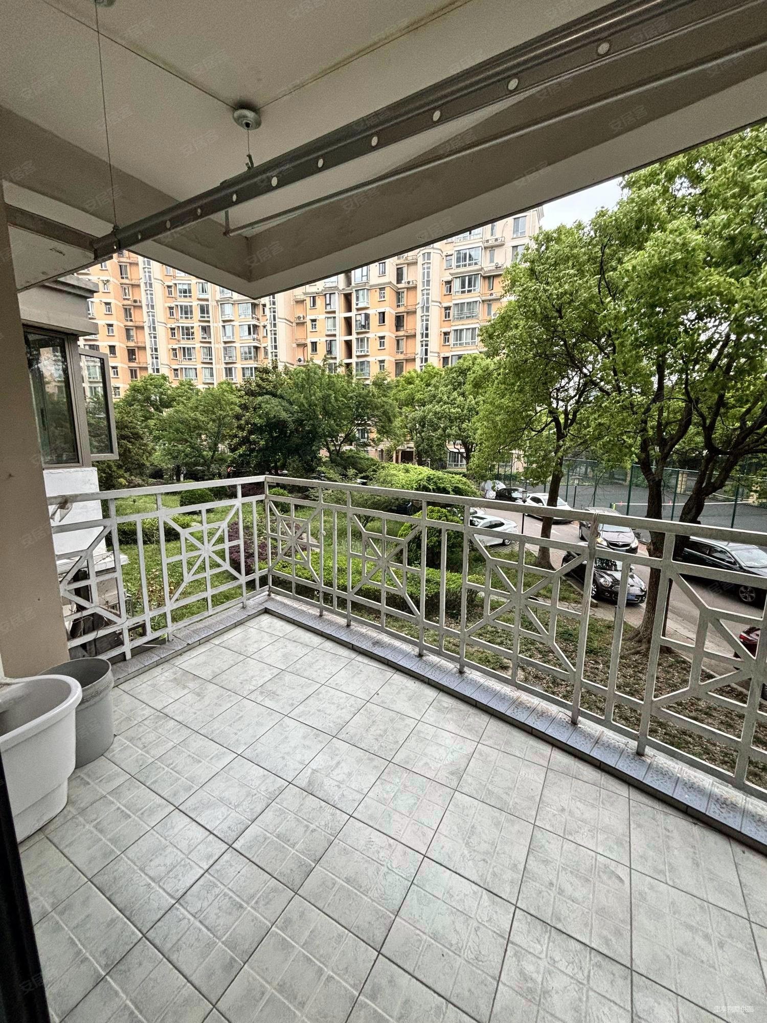 金桥爱建园 性价比不错的一套好房子有钥匙随时看