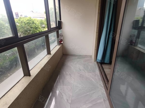 昆山玉山城西时代悦庭房东直 租时代悦庭花园 房 超大主卧独卫 可押一