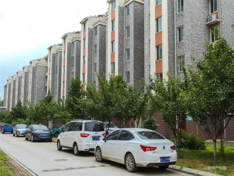 东城华府(张店)3室2厅1卫130㎡南98.8万