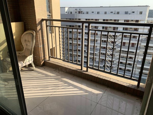 杭州临平乔司复地连城国际复地连城国际 3室2厅0卫  电梯房 89平米