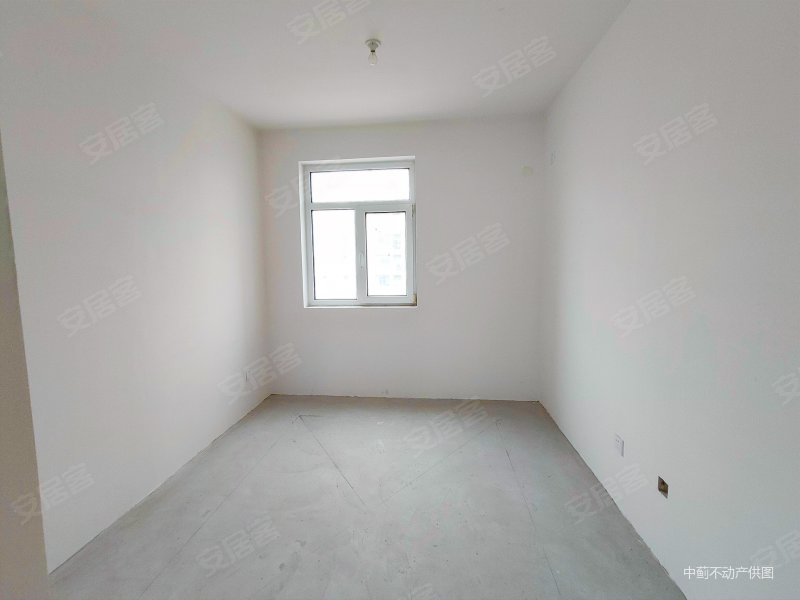 急售~紫润别苑 小区环境优美 楼间距大 电梯洋房 有钥匙