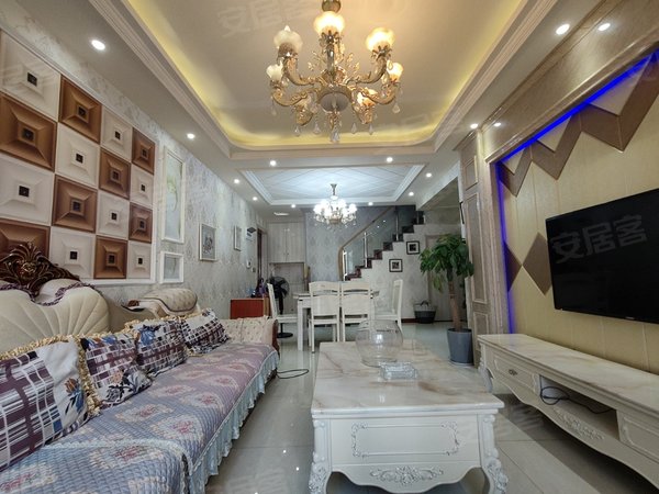 重庆开州云枫街道金科开州城(2期)平桥金科二期 6楼 楼中楼 3室2厅2卫