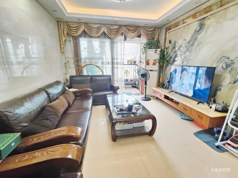 龙光君悦龙庭 南向采光好商品住宅 高楼层采光充足