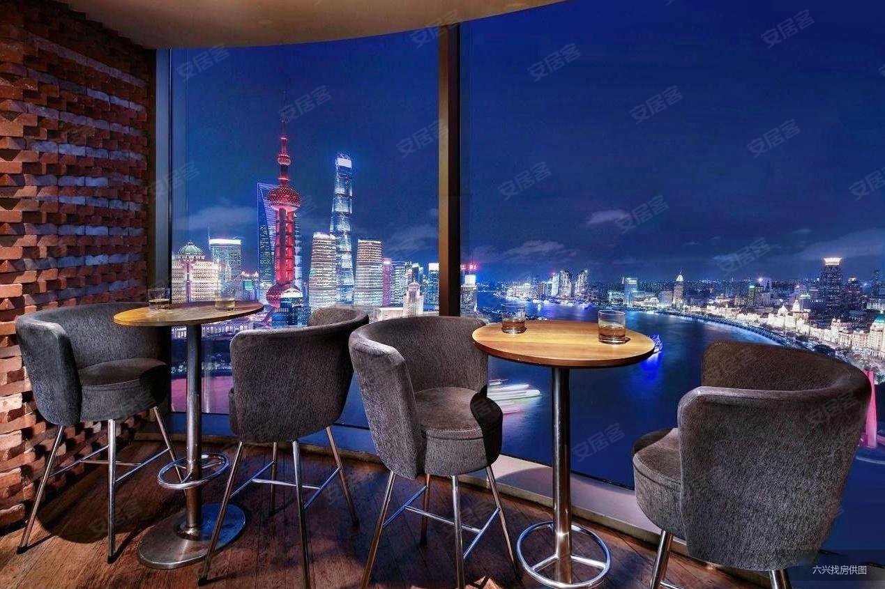 苏河湾中心润府4室2厅2卫183.71㎡南北2978万