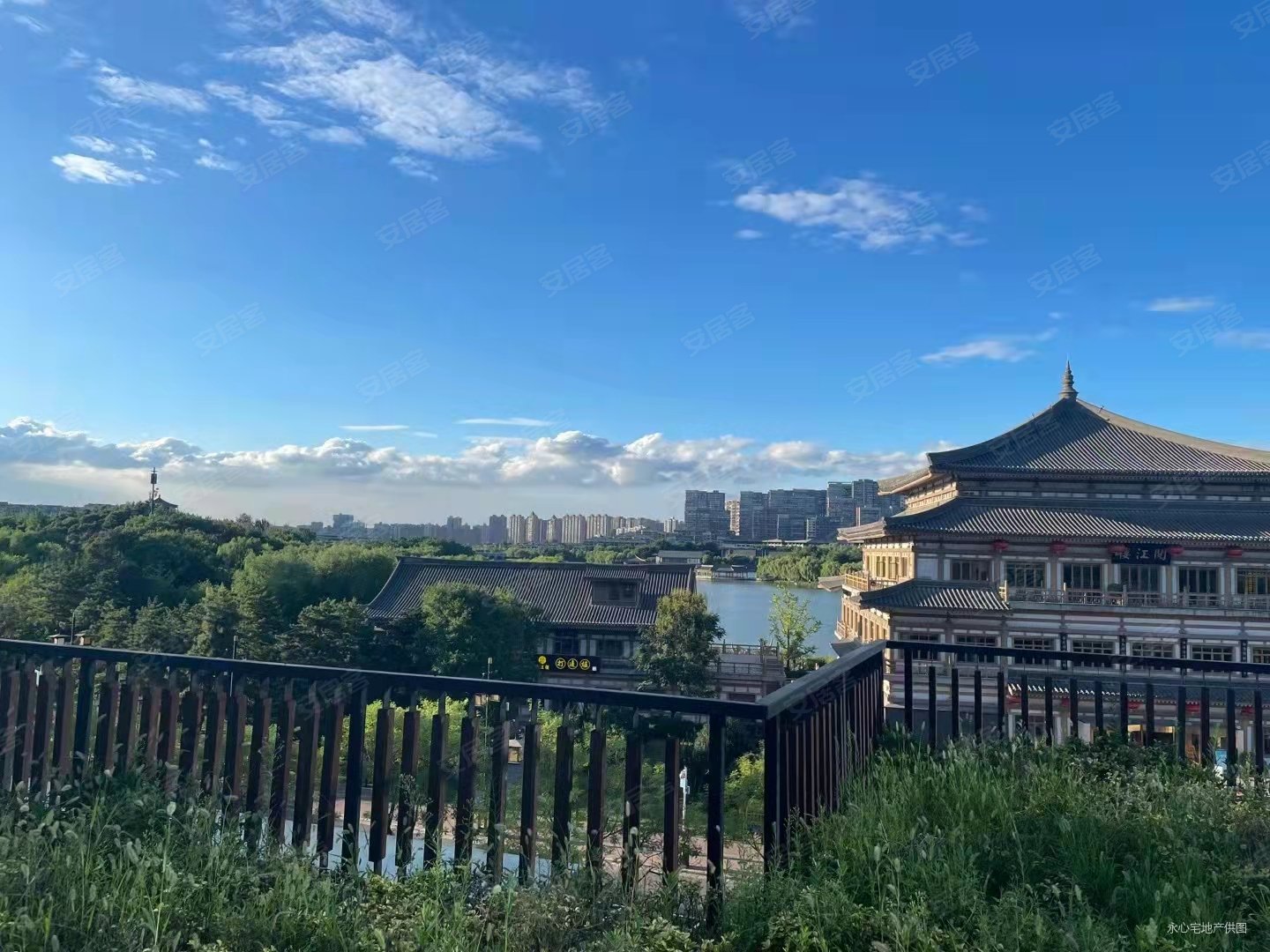 西安房产网>西安二手房>雁塔二手房>大雁塔二手房>曲江凤凰池>1440