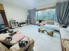 安顺西秀东关实验旁 军分区路口 步梯3楼 4室拎包入住 房子干净清爽出租房源真实图片