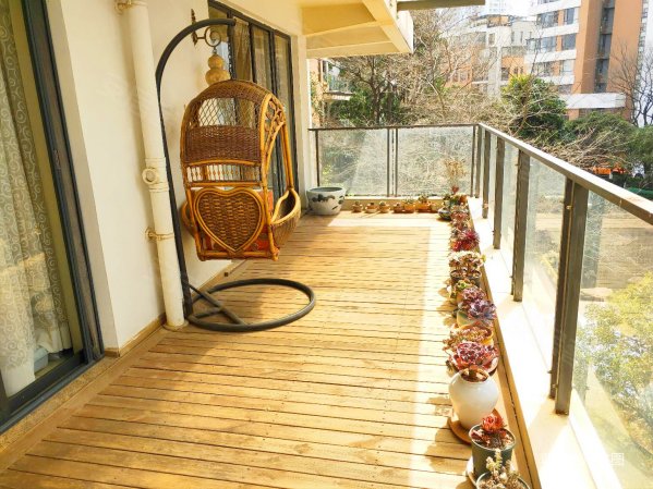 五华区花园洋房140平150万一梯两户南北通透很好住的4房