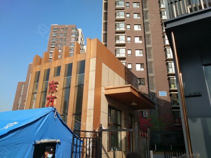 东方亚特兰有哪些不足,缺点有哪些?_郝月明解读:楼间距过窄,周边老.