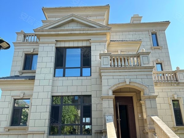 沈阳于洪马三家依云温泉小镇(别墅)独栋出租 远离城市喧嚣 回归大自然