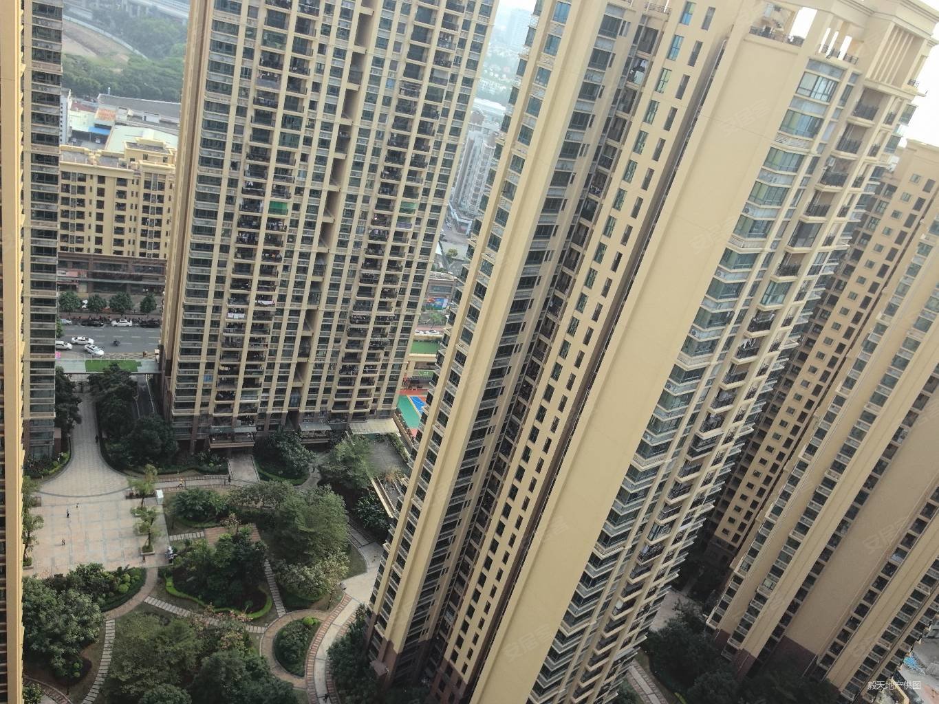 中山房产网>中山二手房>南区二手房>恒海路二手房>中澳滨河湾(五期六