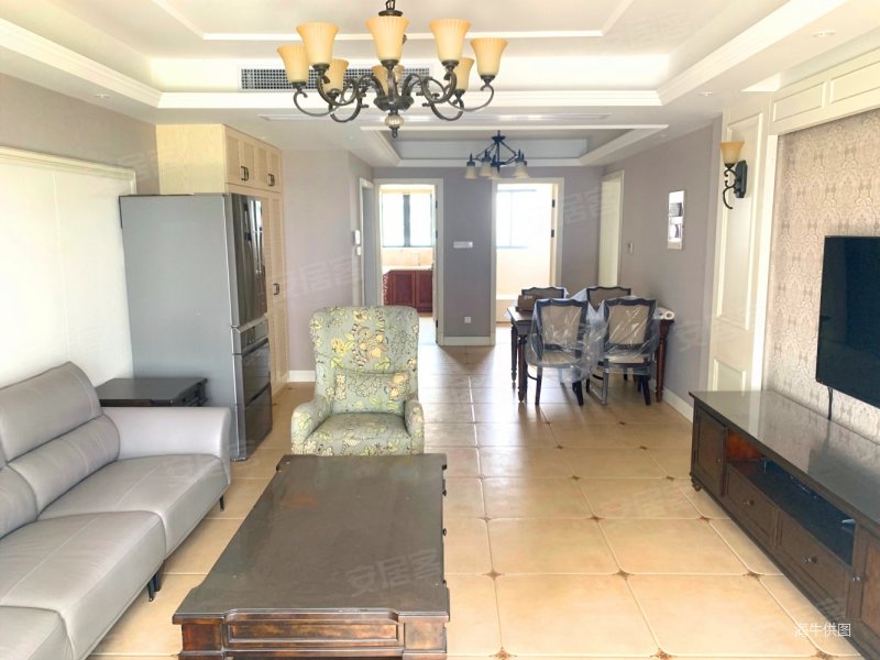 急售荣域花园119平中间楼层精装修价格可谈