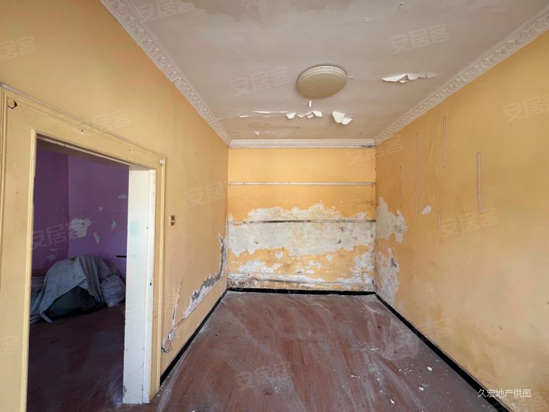 私密性好 看房随时,报房胡同49号院二手房,1550万,5室3厅,1卫,91平米