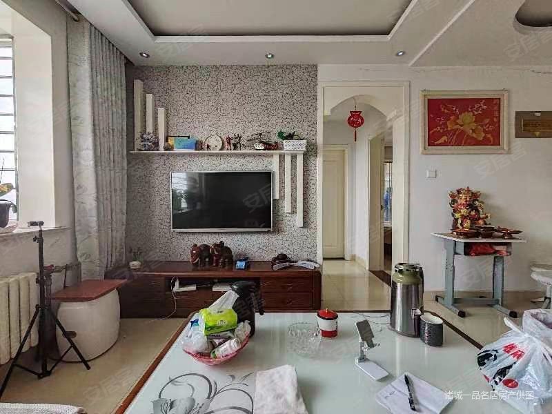 东城名苑90平套三带附房56万出售