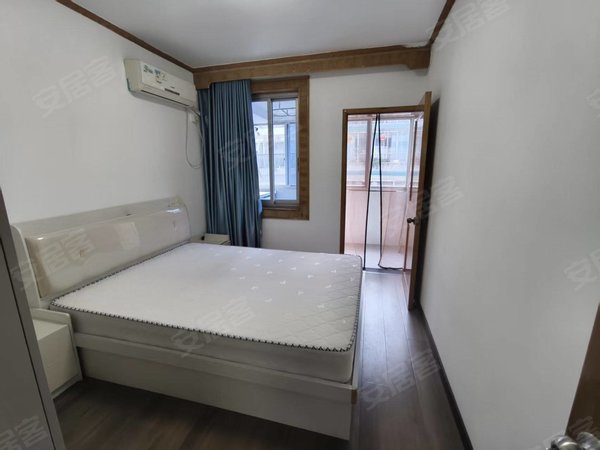 金华婺城婺城江南江滨小区江南靠近轻轨，世贸，彩虹桥，五中，装修好，家电家具齐全采光好出租房源真实图片