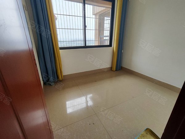 国凯路小学旁 昌泰茗城 3室2厅 南北通透 精装修,江南租房-南宁58安居