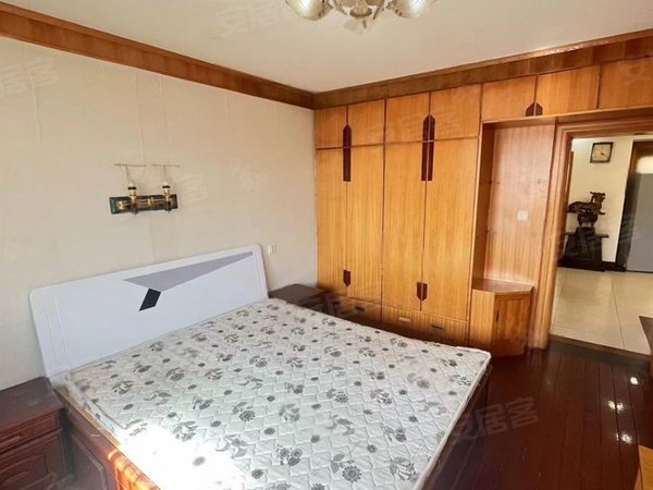 盐城盐都聚龙湖新都花园整租!