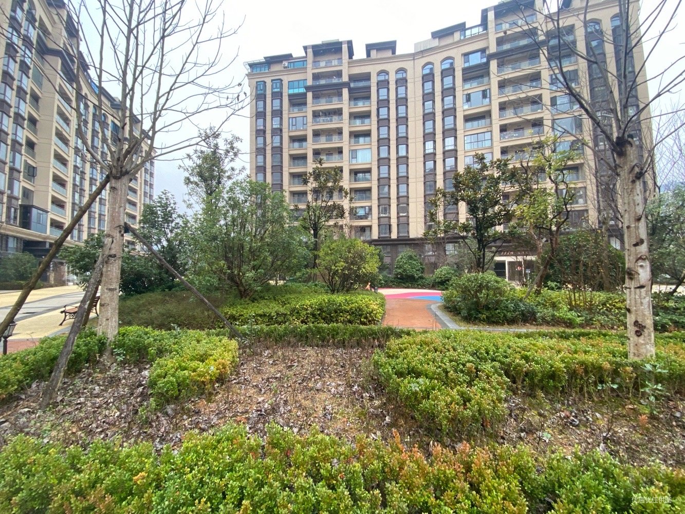 墅级洋房 横厅设计 价格面议 正常首付 随时看房,乐湾国际龙津山二手