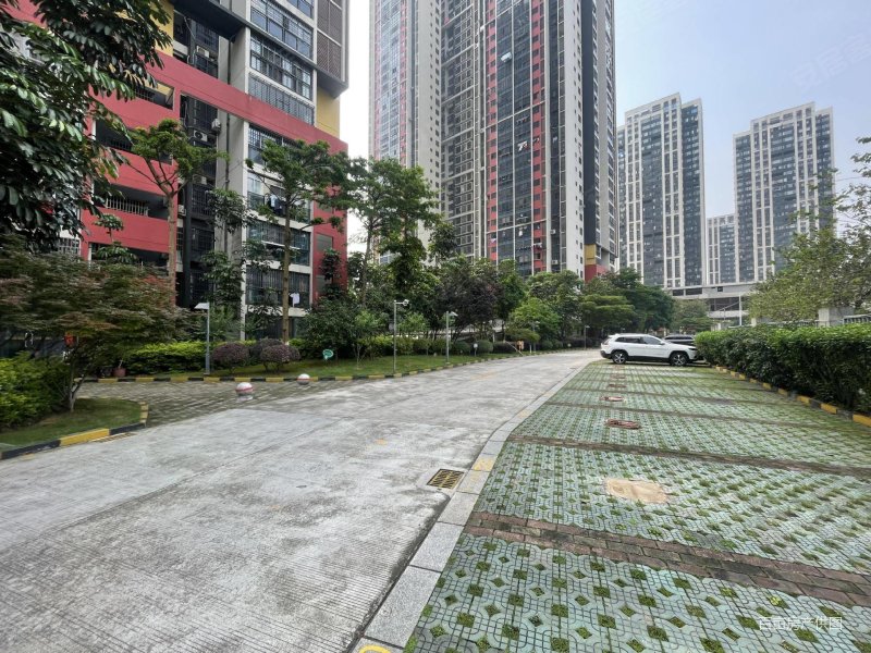 柳州房产网>柳州二手房>城中二手房>高新区二手房>彩虹城>800_600