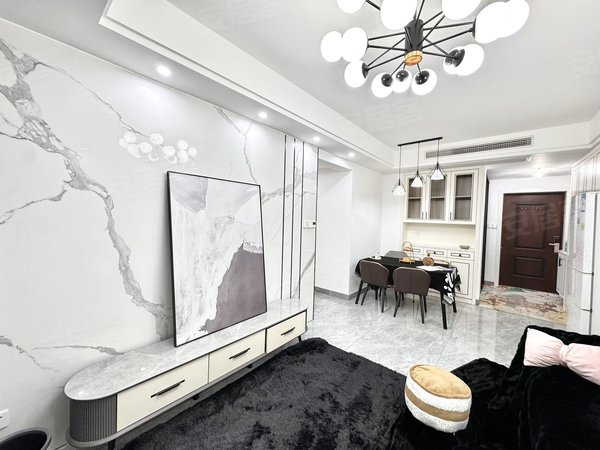 海宁长安镇农发区盈都君悦盈都君悦 自住装修 全屋定制 三室两厅一卫出租房源真实图片