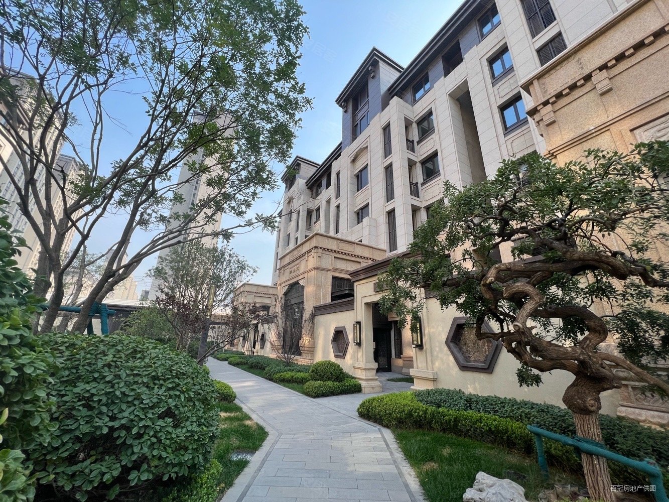 120平电梯房精装修中海津门大院诚心出售价格可议