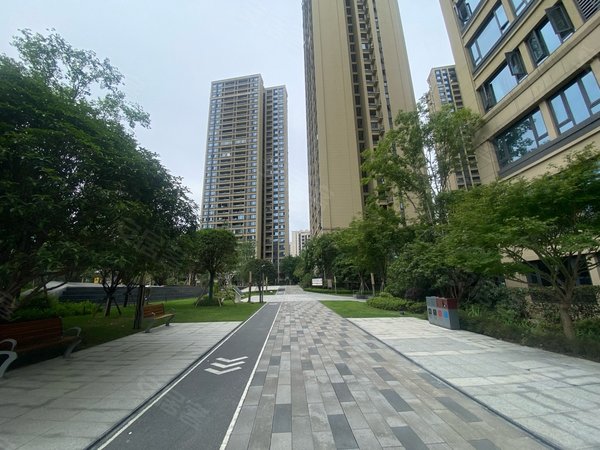 重庆渝北空港新城中交中央公园美麓新上!业主好说话!