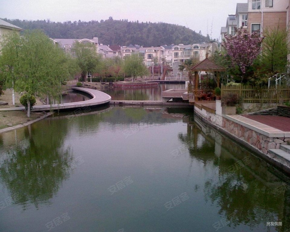 山水华门别墅园