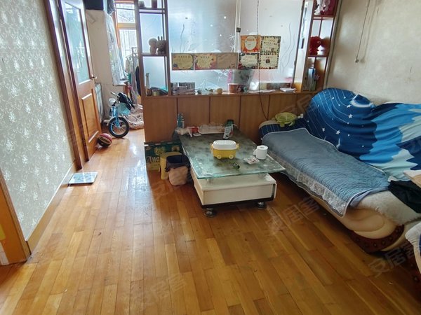【多图】西山花苑,书院路租房,西山花苑小区 双气 精装套二厅 家具