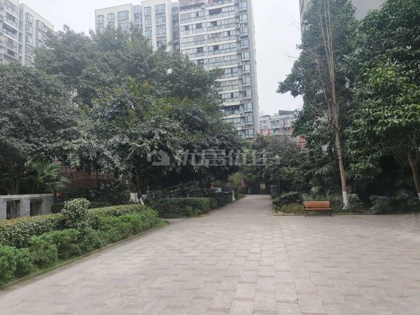 【多图】富都广场,回兴租房,回兴轻轨站商圈楼上 富都广场精装两室