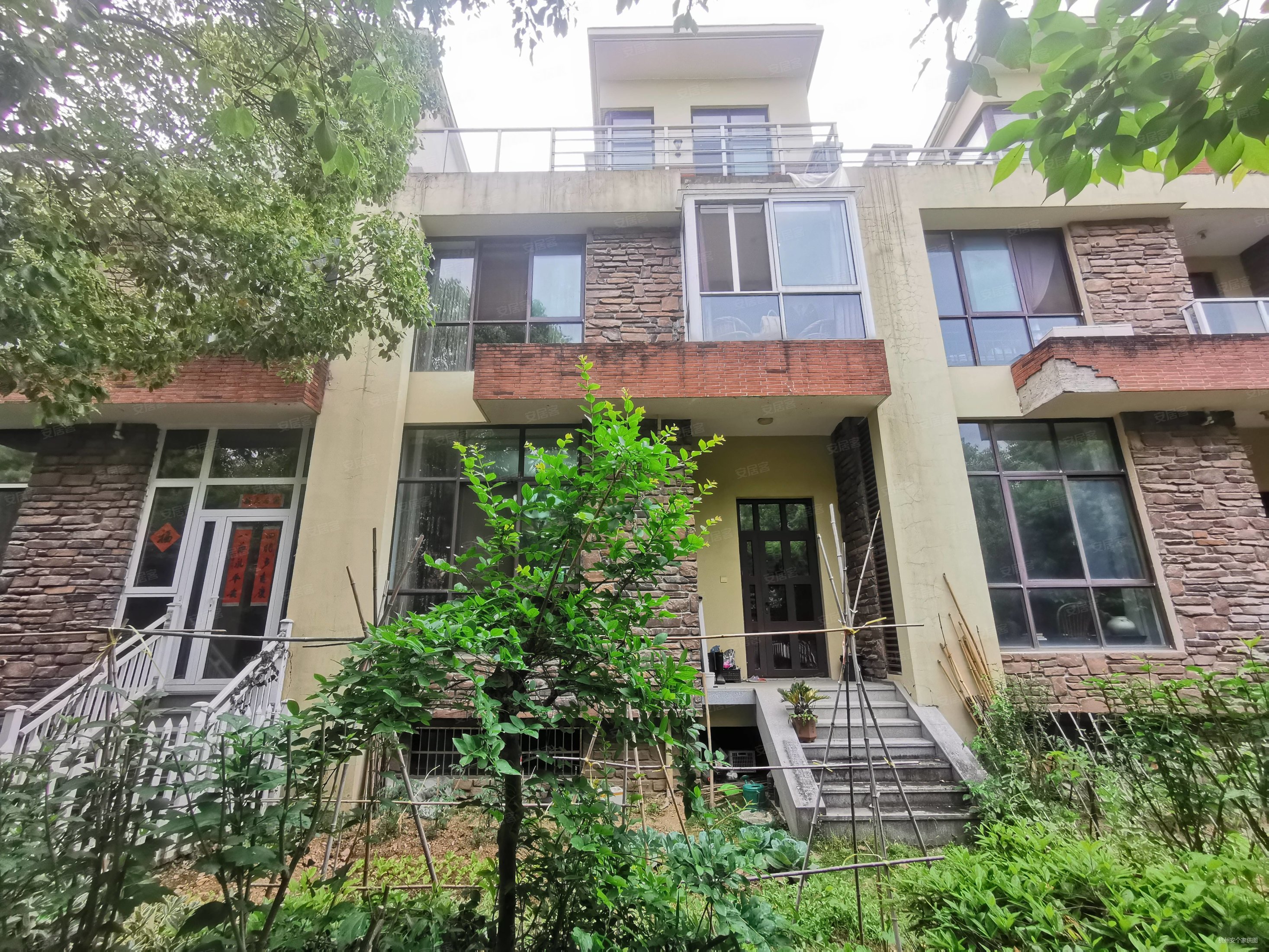 三江鸣翠蓝湾别墅精装好房产权清晰满二出行方便