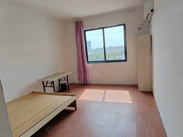 绍兴柯桥齐贤东贤花园齐贤 东贤花园 朝南主卧独立厨卫 押一付一 可短