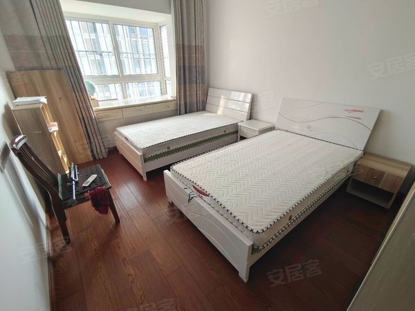 苏州平江城北街道家悦花园整租家悦花园 三室一厅 家具齐全拎包入住