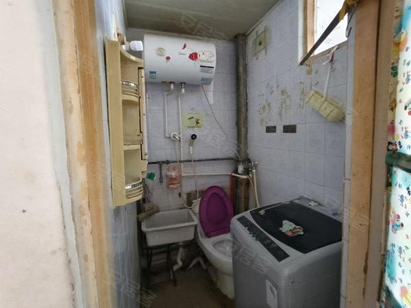 北京怀柔怀柔城区湖光小区南区怀柔金色~湖光小区 看房有钥匙 2室 51平米出租房源真实图片