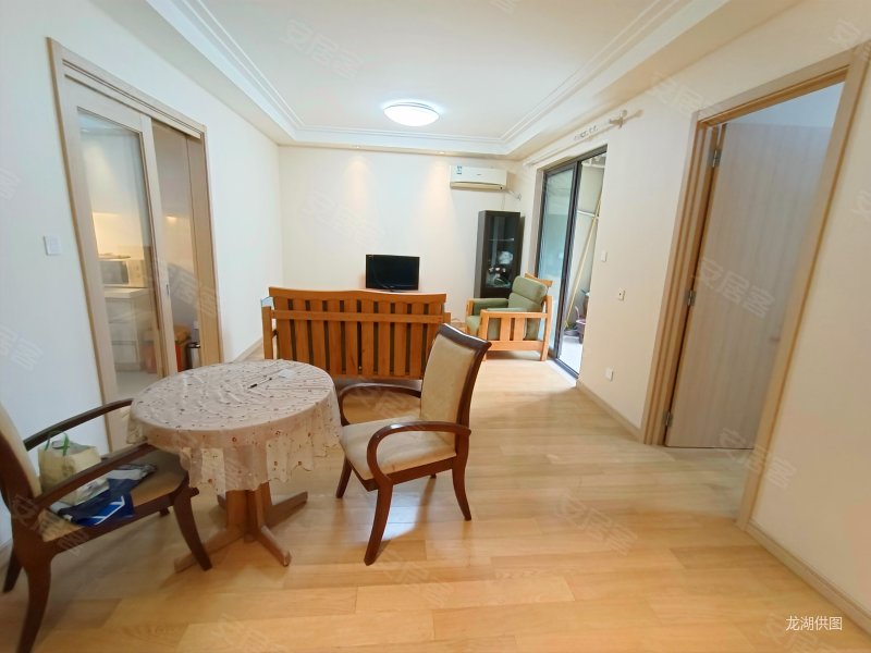 无锡房产网>无锡二手房>梁溪二手房>清名桥二手房>九龙仓玺园c区>800