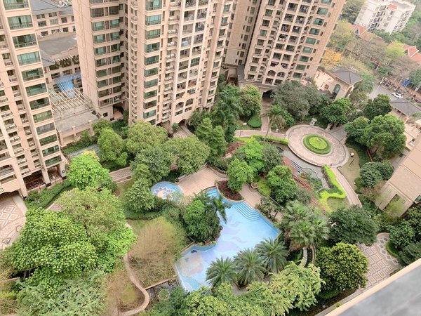 南宁青秀东盟商务盛天华府盛天华府自住豪华装修大四房 配齐品牌家电