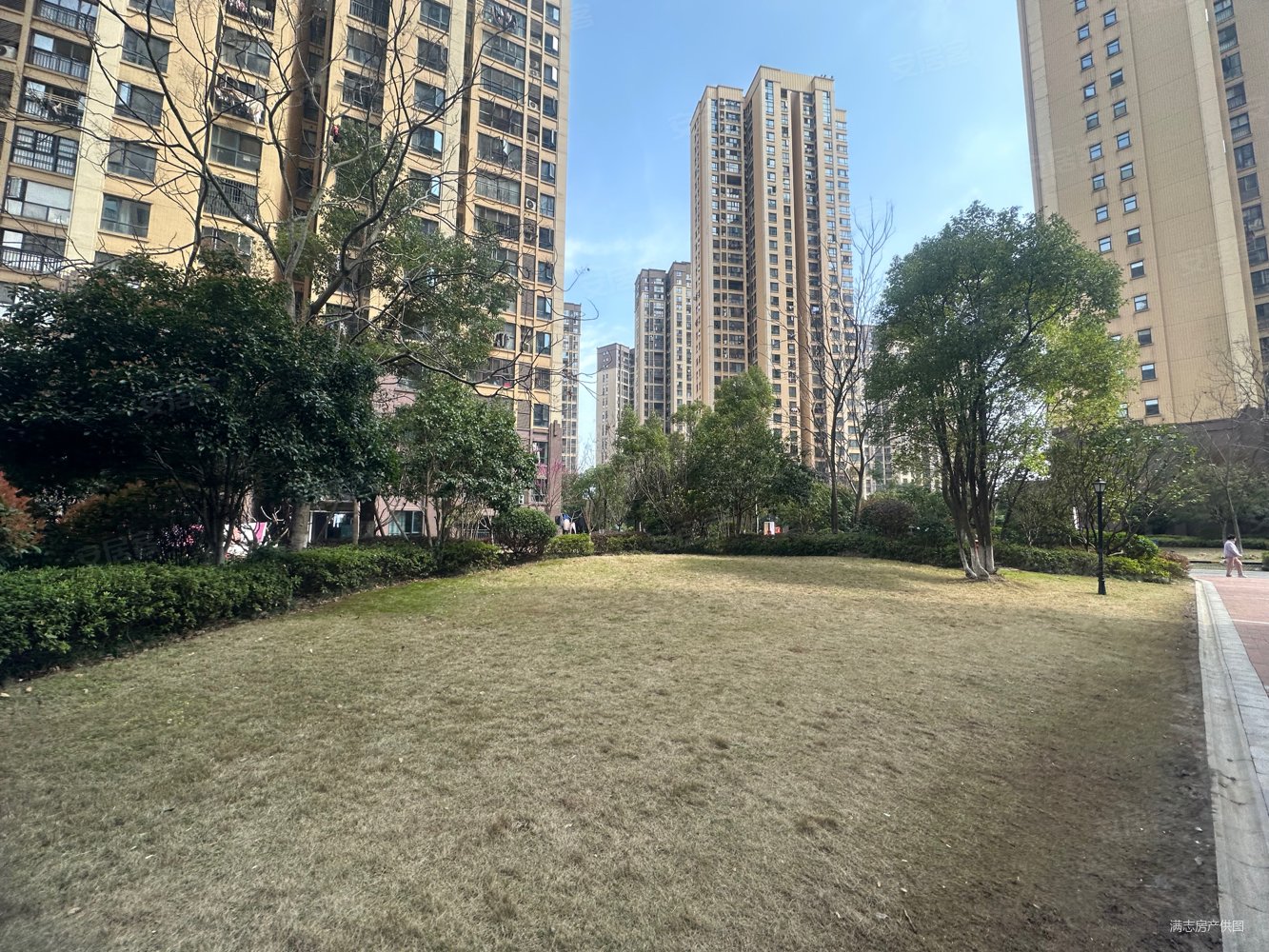 湘熙水郡精装四室两厅两卫近雅礼洋湖宜家荟聚