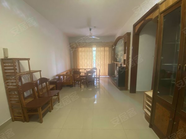 广州南沙万顷沙嘉安花园嘉安花园 3室2厅1卫  电梯房 精装修83平米