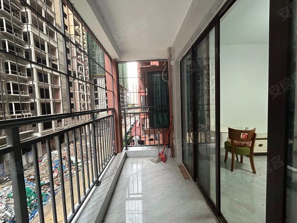 【多图】万象尊府,沙井大道租房,江南区人民医院附近 精装2房1280米