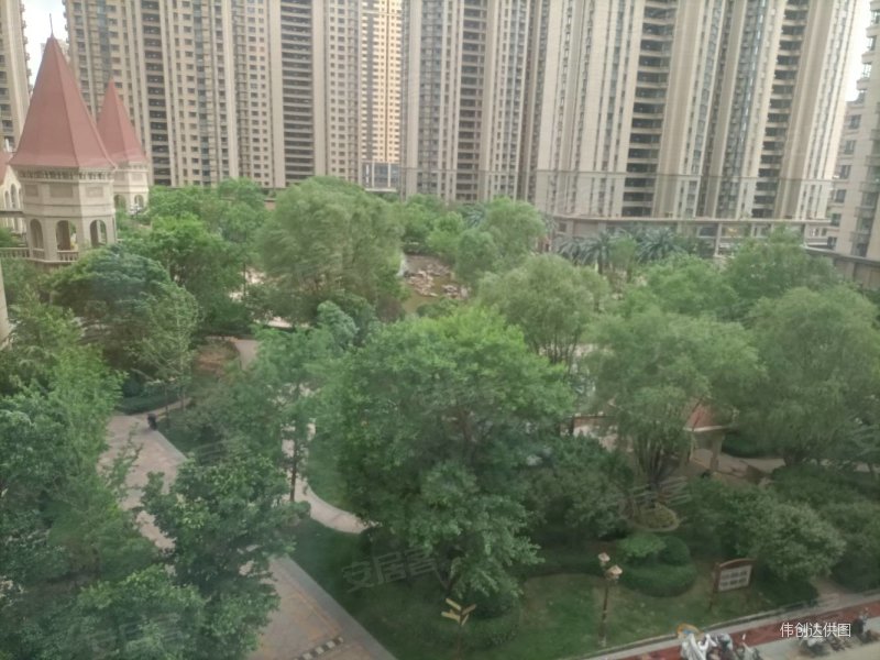 恒大滨河左岸,看景户型,停车方便,户型方正,观景效果好