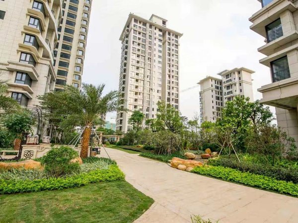 珠海横琴横琴口岸华发首府华发首府3房1卫双阳台南北通透 拎包入住